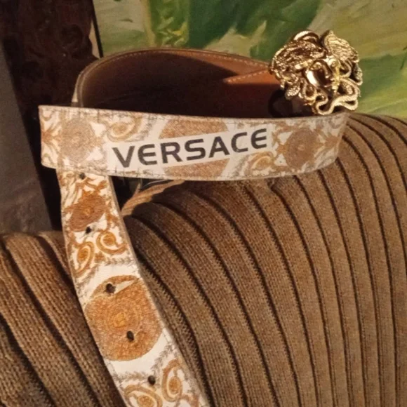 Versace | Accessories | Gold Medusa Medallion Versace Cream  display picture 3